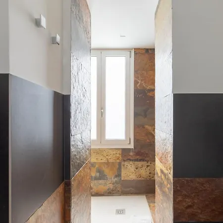 Iflat Timeless Elegance In The Center Of Apartment Rome