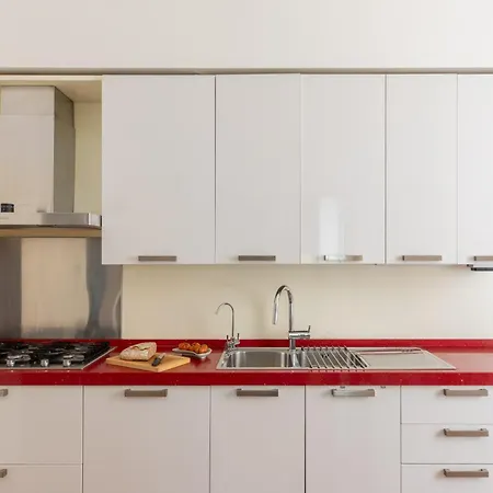 Iflat Timeless Elegance In The Center Of Apartment