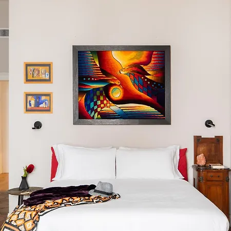 Iflat Timeless Elegance In The Center Of *