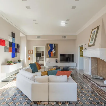 Iflat Timeless Elegance In The Center Of